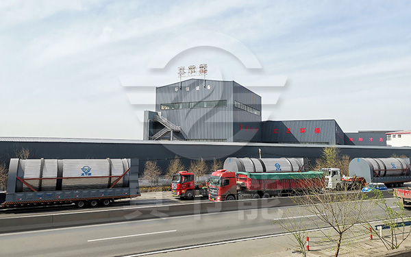 果渣烘干設(shè)備運(yùn)輸現(xiàn)場(chǎng) 果渣烘干設(shè)備運(yùn)輸現(xiàn)場(chǎng)